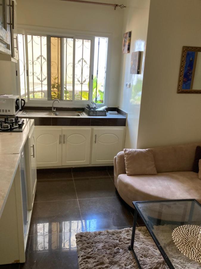Chez Camille A Zac Mbao Lägenhet Diokoul Exteriör bild